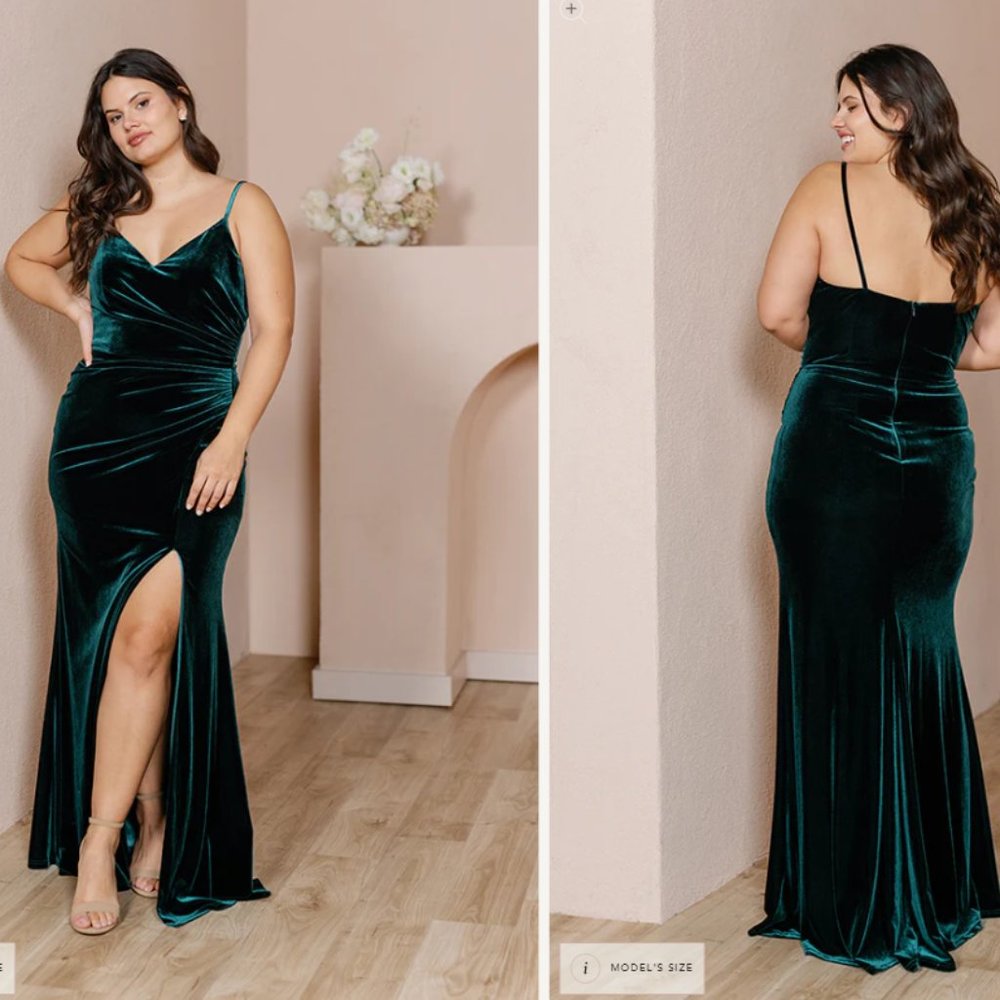 Revelry Rory Velvet Dress in Emerald - Worn one time, never altered